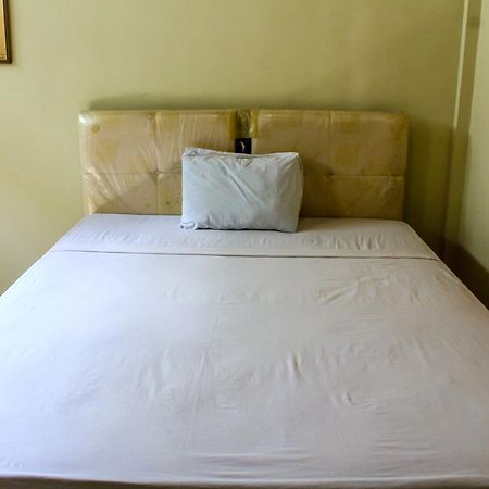 Lolo Beach Inn 레기안 외부 사진